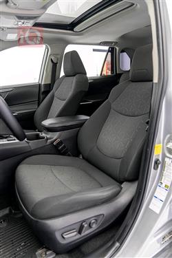 تۆیۆتا ڕاڤ 4